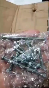 น๊อตฝาครอบเครื่องพ่นปุ๋ย 5มิล อะไหล่หว่านปุ๋ยหว่านข้าวชุดน๊อตยึดโครงพัดลมเครื่องพ่นลม(1ชุด/10ตัว)