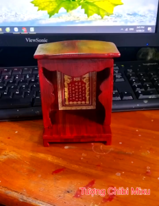 Bàn thờ Thần Tiền mang tài lộc và may mắn (bàn thờ mẫu M180 tượng 7cm)