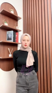 Pashmina Kaos Polos Meleyot Kerudung Viral