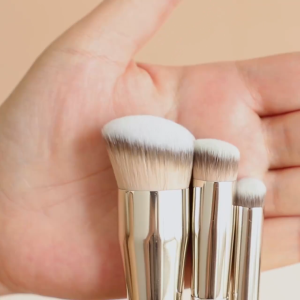 3Pcs Makeup Brushes Set 170 270 370 Concealer Brush Angled Round Flawless Classic Foundation Brush