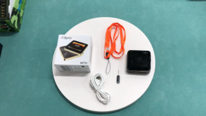 Mini Slider Phone i19 Pro 2.4inch Dual SIM Card Two LED Flashlight Fashion Classic Design 2G Rotary Mobile Phone