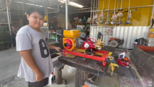 ฝาลานสตาร์ท แบบมือหมุน งัดสตาร์ท เครื่องยนต์ เบนซิน ดีเซล ฝาครอบสตาร์ทเครื่องยนต์ ฝาครอบสตาร์ท - Lazada