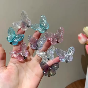 Trendy Store-C1136 Jepit Rambut Kupu Kupu Mini 3D Transparan Korean Style / Jepitan Hologram Kecil