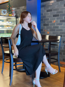 ชุดเดรส สายเดี่ยว ทรงยาว สวย สำหรับผู้หญิง เลือกสีได้