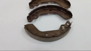 BRAKE SHOE AGYA AYLA KAMPAS REM BELAKANG AGYA AYLA MATIC MANUAL 04495-BZ110