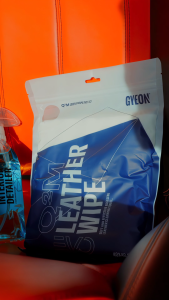 GYEON Q2M Leather Wipe Evo | 40x40CM 2-pack | Leather Cleaning Towel