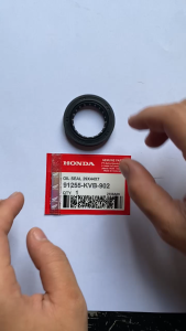 APS PART Seal Sil Roda Belakang Honda Beat Vario Scoopy Spacy 29X44X7 KVB