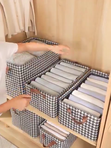 กล่องเก็บของ กระเป๋าเก็บผ้านวม เก็บผ้าห่ม กล่องเก็บของ ถุงใส่ของอเนกประสงค์ จุของได้เยอะ เก็บผ้า กันฝุ่น ผ้าไม่มีกลิ่น สามารถพับได้ การเสริมกำลังเฟรมเหล็ก