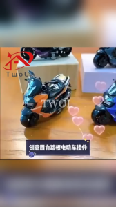 TWOL SHOP 1pcs Creative Motorcycle Keychain Toy Car Model Keychain Pendant