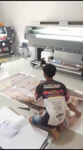 Stiker Pintu Belakang Viral: Custom Nama Kendaraan