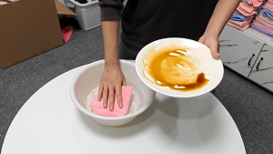 1 PCS Ultra Fine Fiber Household Cleaning Cloth: A Versatile & Reusable Cleaning Solution