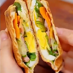 JAVIT Sandwich Maker 650W เครื่องทำแซนวิช แผ่นเทฟล่อน Non-Stick ระบบป้องกัน Auto Shut-Off