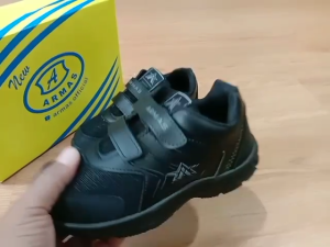 Sepatu Sekolah Anak Laki Laki Perempuan Cewek Cowok Warna Hitam Murah Tali Perekat Rekat Velcro Kecil Tanggung Umur Usia PAUD TK SD SMP SMA Kelas 1 2 3 4 5 6 7 8 9 0 Tahun-GUDANGTASDANSEPATU1114032422
