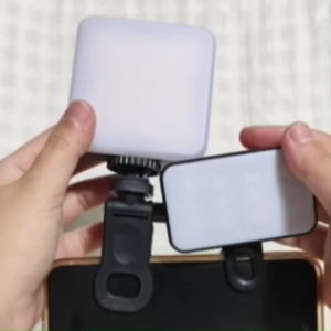 ไฟดารา ไฟเซลฟี่ LED หนีบมือถือ ขนาดกะทัดรัด น้ำหนักเบา พกพาได้ ปรับระดับความสว่างได้ถึง 3 ระดับ แบบชาร์จ สินค้าพร้อมส่งในไทย!!!