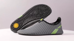 Couple Aqua Shoes for Women Men Barefoot Swimming Shoes Breathable Quick-Dry Beach Shoes