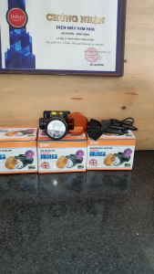 Đèn Pin Sạc Led Đội Đầu Comet CRT1614 2W có choá rời lắp vào đổi màu ánh sáng từ Trắng sang Vàng