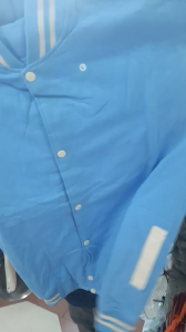 Jaket Baseball Polos & Varnas Navy Cream Kancing: Pilihan Warna Untuk Fashion Pria Kekinian Bigsize\\n\\n Mengenal Jaket Baseball Polos\\n\\n Apa Itu Jaket Baseball Polos?\\n\\nJaket baseball polos adalah salah satu jenis jaket yang populer di kalangan pria. Desainnya sederhana namun elegan, menjadikannya pilihan tepat untuk berbagai acara dan situasi. Jaket ini biasanya memiliki lengan pendek atau panjang, tergantung pada model, dan biasanya memiliki kancing di depan.\\n\\n Jenis Bahan Jaket Baseball Polos\\n\\nJaket baseball polos tersedia dalam berbagai jenis bahan, termasuk katun fleece bomber unisex, yang merupakan pilihan populer karena kenyamanannya. Bahan ini sangat cocok untuk cuaca dingin dan hangat, menjadikannya pilihan ideal untuk berbagai situasi.\\n\\n Pilihan Warna Untuk Jaket Baseball Polos\\n\\n Pilihan Warna Populer Untuk Jaket Baseball Polos\\n\\nJaket baseball polos tersedia dalam berbagai warna, termasuk varnas navy cream kancing, yang merupakan salah satu warna paling populer. Warna-warna netral seperti hitam, putih, abu-abu, dan biru navy juga sangat populer, karena mudah dipadupadankan dengan berbagai outfit.\\n\\n Memilih Warna Yang Sesuai Dengan Fashion Pria Kekinian\\n\\nUntuk menonjolkan gaya fashion pria kekinian, penting untuk memilih warna jaket baseball polos yang sesuai dengan selera dan kepribadian Anda. Jika Anda suka tampil sederhana namun elegan, warna netral seperti hitam dan abu-abu mungkin cocok untuk Anda. Sementara itu, jika Anda suka tampil berani, warna-warna cerah seperti merah dan kuning mungkin cocok untuk Anda.\\n\\n Fashion Pria Kekinian Bigsize M-XXXL Unisex Katun Fleece Bomber\\n\\n Mengenal Fashion Pria Kekinian Bigsize\\n\\nFashion pria kekinian bigsize adalah gaya fashion yang menekankan kenyamanan dan kepercayaan diri bagi pria dengan ukuran tubuh yang lebih besar. Ini termasuk pakaian yang dirancang untuk ukuran M hingga XXXL, serta pakaian unisex yang cocok untuk semua jenis tubuh.\\n\\n Menggunakan Jaket Baseball Polos Untuk Fashion Pria Kekinian Bigsize\\n\\nJaket baseball polos adalah pilihan ideal untuk fashion pria kekinian bigsize karena desainnya sederhana namun elegan, serta kenyamanannya. Anda bisa memadupadankan jaket ini dengan celana jeans atau celana pendek untuk tampilan yang santai dan kasual, atau memadupadankannya dengan celana formal untuk tampilan yang lebih resmi.\\n\\n Mengapa Pria Kekinian Bigsize Harus Memiliki Jaket Baseball Polos?\\n\\nJaket baseball polos adalah pilihan ideal untuk fashion pria kekinian bigsize karena kenyamanannya dan fleksibilitasnya. Anda bisa memakainya di berbagai acara dan situasi, mulai dari hangout bersama teman hingga acara formal. Selain itu, jaket ini juga sangat cocok untuk cuaca dingin dan hangat, menjadikannya pilihan ideal untuk berbagai situasi.\\n\\nJaket baseball polos adalah pilihan ideal untuk fashion pria kekinian bigsize. Dengan pilihan warna yang beragam, Anda bisa menemukan jaket yang sesuai dengan selera dan kepribadian Anda. Jadi, jangan ragu untuk mencoba jaket ini dan tampil dengan gaya yang sesuai dengan Anda!\n}