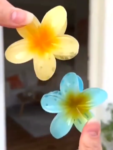 Creative Acrylic Flower Hairpin Colorful Versatile Hair Clip Beach Women Hairpin Barrettes Accessories