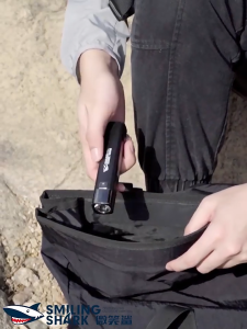 ไฟฉาย LED ไฟฉายอเนกประสงค์ ขนาดเล็ก สว่างมาก ชาร์จไฟได้ กันน้ํา สําหรับตั้งแคมป์ ไฟฉายแรงสูง ไฟฉาย2in1 ไฟฉายอเนกประสงค์ ไฟฉายสว่างแรงสูง ไฟฉายUSB ไฟฉายพกพา