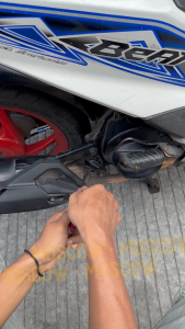 Tutup Oli Full CNC Moscow Universal: Suku Cadang Motor Premium