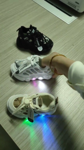 [Ready Stock] LED Light Shoes Childrens Letter Woven Belt Mesh Breathable Childrens 1-6 Year Old Luminous Shoes Casual Sports Shoes