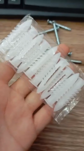 Combo 10 tắc kê + 10 đinh vít khoan lắp rèm cửa treo đồ gia dụng