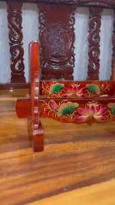 TĂNG ĐƠ ĐẮP SEN ĐỂ KHUNG HÌNH GỖ TRÀM  VÀNG