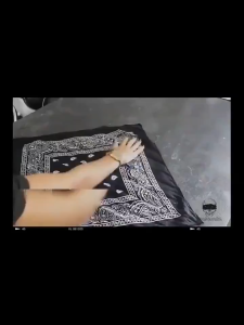 Slayer Motif Batik Dan Motif Gambar Model Segi Empat