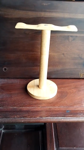 Gía để tai nghe giá đỡ tai nghe ( đồng hồ dây chuyền đồ trang sức )