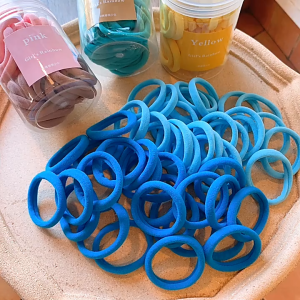 FH-C1109 Set Ikat Rambut Wanita Dewasa Anak Isi 50pcs Free Box Bahan Karet Elastis / Kunciran Donat