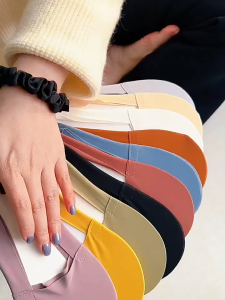 (SG Seller) Women Socks Ice Silk Invisible Socks Girls Ladies Low Cut No shown Socks Anti Slip Silicone Seamless Socks