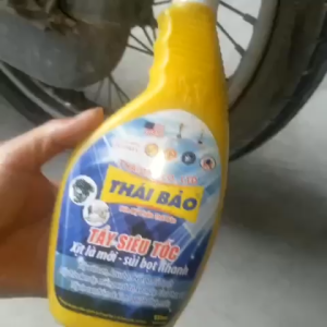 Chai xịt xủi bọt tẩy đa năng