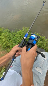 Pancingan 1 Set Lengkap Pancing Dan Memancing Set 1.8M 2.1M Pemintalan Memancing Rod Dengan 5.0:1 Rasio Gear 12 + 1BB Pemintalan Memancing Pening Combo Set Telescopic Carbon Fiber Fishing Rod Set Untuk Carp Bass