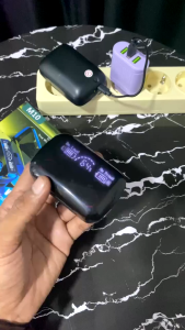 M10 TWS Bluetooth Earphone In Ear Bisa Jadi Power Bank 3500mAh