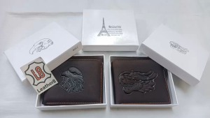 Dompet Kulit Sapi 100% Dompet Lipat Koin Dompet Pria Logo Embos Kulit Premium