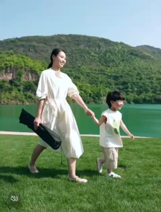 Bàn du lịch bàn camping dã ngoại ngoài trời gấp gọn nhẹ thép carbon sơn tĩnh điện chống rỉ sét