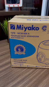 Miyako Rice Cooker MCM-606A 06 L Putih-Biru: Pengolah Nasi Berkualitas Tinggi