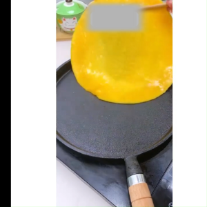 Chảo gang chống dính đúc nguyên khối quai cầm gỗ cách nhiệt đường kính 26cm chảo chiên rán đổ bánh xèo