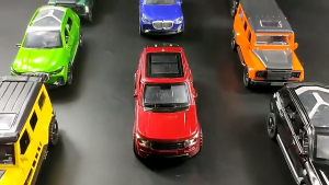 Mô hình ô tô các dòng SUV Pick-up Truck Hatchback mô hình xe 7 chỗ xe bán tải tỉ lệ 1:36 động cơ dây cót