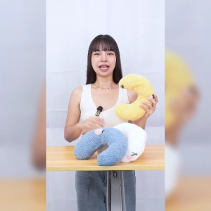 Petus หมอน หมอนรองคอสัตว์เลี้ยง หมอนสำหรับสัตว์เลี้ยง รูปทรงตัว U ช่วยป้องกันกระดูกสันหลังส่วนคอ เนื้อสัมผัสนุ่ม