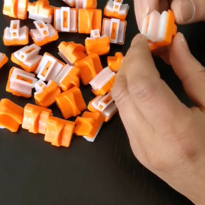 ใบมีดสำหรับเปลี่ยน แท่นตัดกระดาษ เครื่องตัดกระดาษ พลาสติก (A4) ใบมีดคมเปลี่ยนได้ง่าย ราคาประหยัด B.R.Maruay Shop