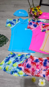 Đồ bơi bé gái 2 mảnh kín đáo áo ngắn tay quần đùi váy họa tiết nhiều màu dễ thương size từ 20kg-56kg BINSPORTS BB106