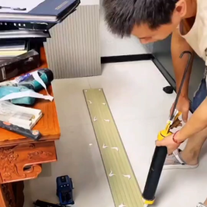 TETHEO ใหม่ ไม้เทียมสีส้ม ตกแต่งผนัง ติดตั้งง่าย มีน้ำหนักเบา ยาว 1.22 เมตร เหมาะกับใช้ติดตั้งภายใน สินค้าพร้อมจัดส่ง