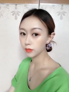 New Ikat Rambut Scrunchie Wanita Elegan Motif Bunga Color High Quality Import