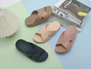 M-19 COD! Mirano Wedge Sandals New Topgrade Sandals Soft Rubber Materials ElegantT Sandals、parisian shoes、flat shoes