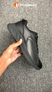 Phoenix Haruka Sepatu Training Wanita - All Black