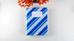 Buku Tulis Hard Cover 1Pak isi 5buku Kwarto A5 100Lembar Paperline