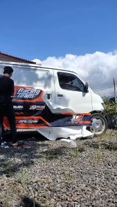 Decal Strip Mobil Grandmax Motif Balap