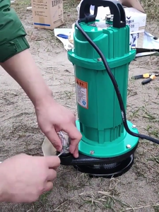 MOKETA 220V Cutting Sewage Pump 1000W 2HP Portable Sewage Heavy Duty Submersible Pump Household Irrigation Pump
