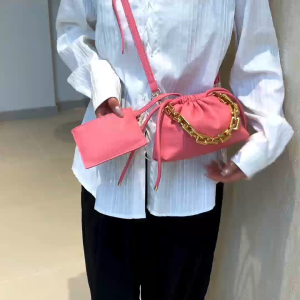 WEIYI 6053 Tas Wanita Premium Sling Bag